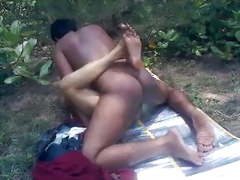 Desi lovers playing sex in park